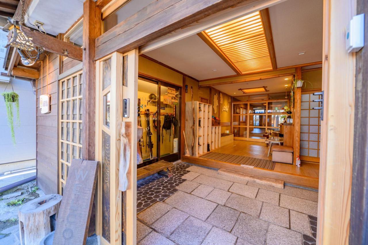 Aibiya Bed & Breakfast Yamanouchi  Ngoại thất bức ảnh